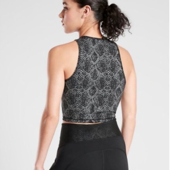 Athleta Shanti Viper Reflective Midi Crop Tank Black Snake Print Size Medium - Picture 6 of 13
